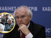 Іван Вакарчук похований на Личаківському цвинтарі