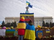 Жителі Херсона зустрічали ЗСУ з квітами та плакатами