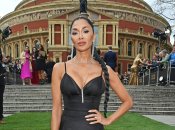 Николь Шерзингер на церемонии премии Olivier Awards в Лондоне 14 апреля 2024 года