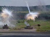 Боеприпасы с белым фосфором не запрещаются и не классифицируются как химическое оружие