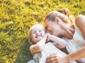 Как правильно общаться с ребенком: 10 уловок