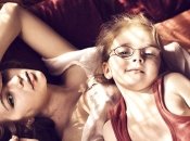 18+ Фотограф Анастасия Чернявская: шесть лет семейных автопортретов