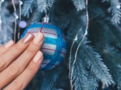 Різдвяний манікюр 2023