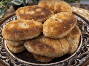 Апетитні пісні котлетки