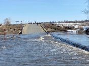 Водой залило улицы и дома