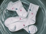 Перед пранням варто замочити шкарпетки