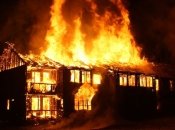 На Чернігівщині у згорілому будинку знайшли чотири трупи