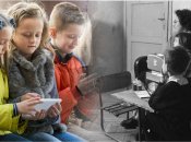 Діти завжди любили передові технології