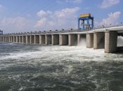 Российские оккупанты подорвали Каховскую ГЭС