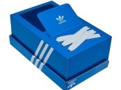 Кросівки у вигляді коробки - новий тренд?