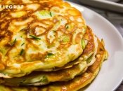 Эти оладьи получаются очень ароматными и вкусными (изображение создано с помощью ИИ)