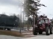 Финские "тракторные войска" готовы встретить российскую технику