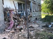 Не добігли 5 метрів до укриття: на Сумщині від обстрілу росіян загинули батько-поліцейський з малолітнім сином