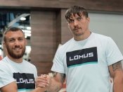 Василь Ломаченко та Олександр Усик