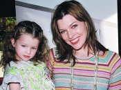 Звездный Instagram: дочка Милы Йовович (ФОТО)