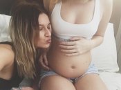 Грудь в третьем триместре беременности: особенности ухода перед родами