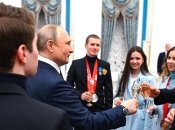 владимир путин на встрече с российскими олимпийцами