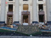 Последствия ракетного обстрела ХОГА - здание обрушилось изнутри