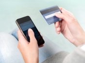 Иногда банк блокирует карту для сохранения ваших средств от мошенников