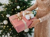 На Новый год 2023 лучше выбирать скромные подарки