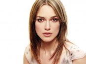 Кира Найтли назвала материнство «физическим и эмоциональным марафоном»