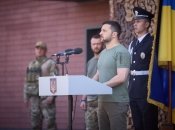 Президент розповів про обстановку на фронті