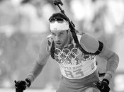 Знаменитый биатлонист совершил самоубийство во время отпуска с девушкой