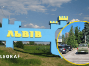 Водитель поставил авто прямо на "зебре"