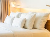 Подушки будуть білими та свіжими