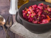 Готовим оригинально: 3 лучших заправки для винегрета