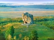 Чортів камінь