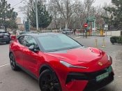 Lotus Eletre 2023 года выпуска