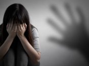 Підліток розповсюджував порно зі школяркою