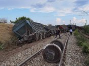 День незалежності "БНР" дедалі ближче: під Бєлгородом зійшли з рейок 15 вантажних вагонів