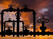 Європа все ще не може відмовитись від російських нафти та газу