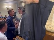 Тищенко назвал Гончаренко "петухом" и порвал ему штаны: в Раде горячо (видео)