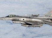 Бойовий літак F-16, який розраховує отримати Україна