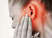 Біль у вухах не слід ігнорувати, адже він вказує на серйозні захворювання