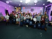 Министр МВД Денис Монастырский и Тина Кароль наградили детей