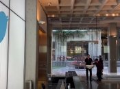 Ілон Маск в офісі Twitter