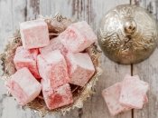 Полезные летние сладости: рахат-лукум из клубники