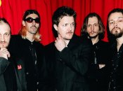 Гурт випустив пісню "Амстердам", яка входить в альбом "Втома"