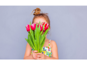 Красивые поздравления с 8 марта 2020 в стихах для мамы