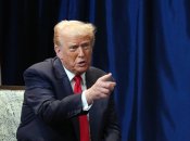 Дональд Трамп удивил сеть новой прической