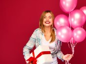 Поздравление с днем рождения девушке своими словами