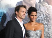 Алименты легли на плечи Холли Берри