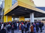 Ikea призупинила роботу у Росії