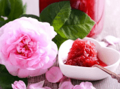 Варенье из лепестков роз