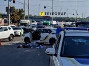 На месте аварии образовалась пробка