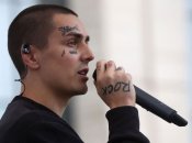 Face покинул Россию